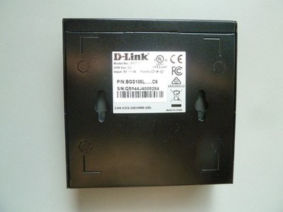 D-Link DGS-105 D-LINK DGS-105 5-PORT UNMANAGED GIGABIT METAL DESKTOP SWITCH FIVE