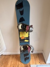Burton Dominant Freestyle Snowboard with Bindings and Bag Great Condition