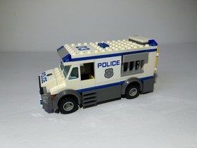 Lego 60043 - 100% COMPLETE W/minifigs + Manual - CITY Prisoner Transport