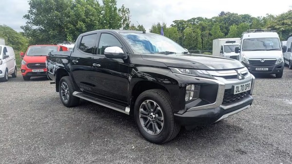 eBay - 2020 Mitsubishi L200 Warrior Pick...