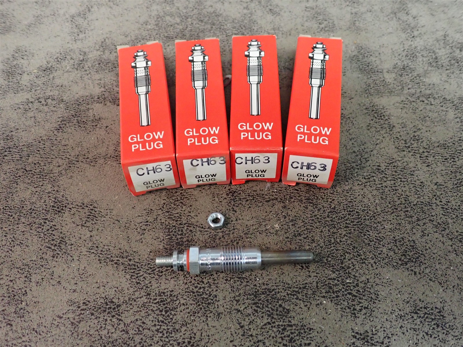 Set of 4 NEW Champion 163 CH163 Diesel Glow Plugs BN332