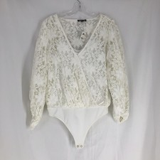 Express Bodysuit Womens Medium White Lace Wrap V Neck Long Sleeve Thong Snap