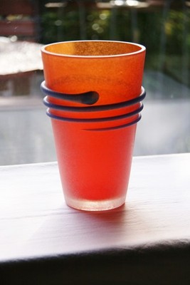Exclusive Vase o. Übertopf schweres oranges geeistes Glas Höhe 22 cm Ø 14 cm TOP
