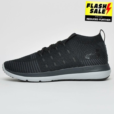 gym trainers black