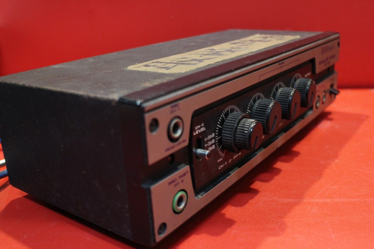 Vintage USED Roland DC-20 Chorus Echo Delay Effect Unit U2097