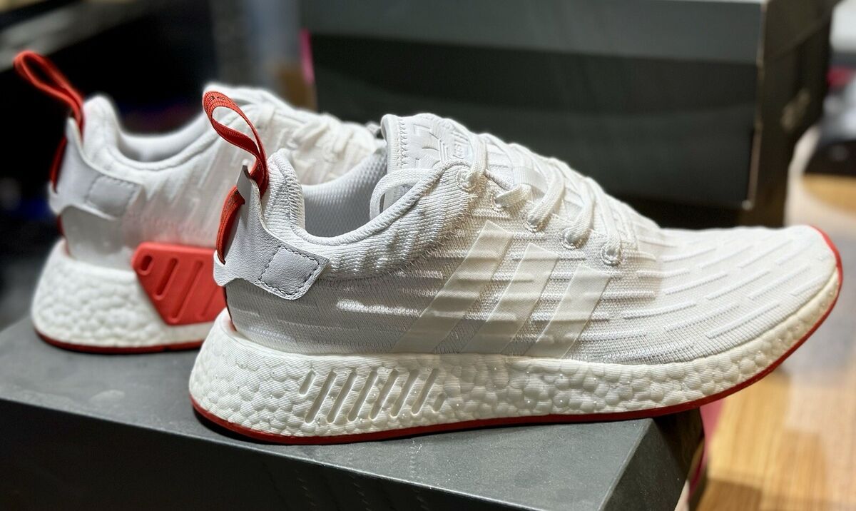 Adidas Nmd R2 Pk BA7253 White Red Sole Running Shoes US 9.5 Adidas Nmd R2 Pk BA7253 White Red Sole Running Shoes US 9.5