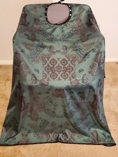 Barber hair cutting and styling cape 55  X60  Multi-Color