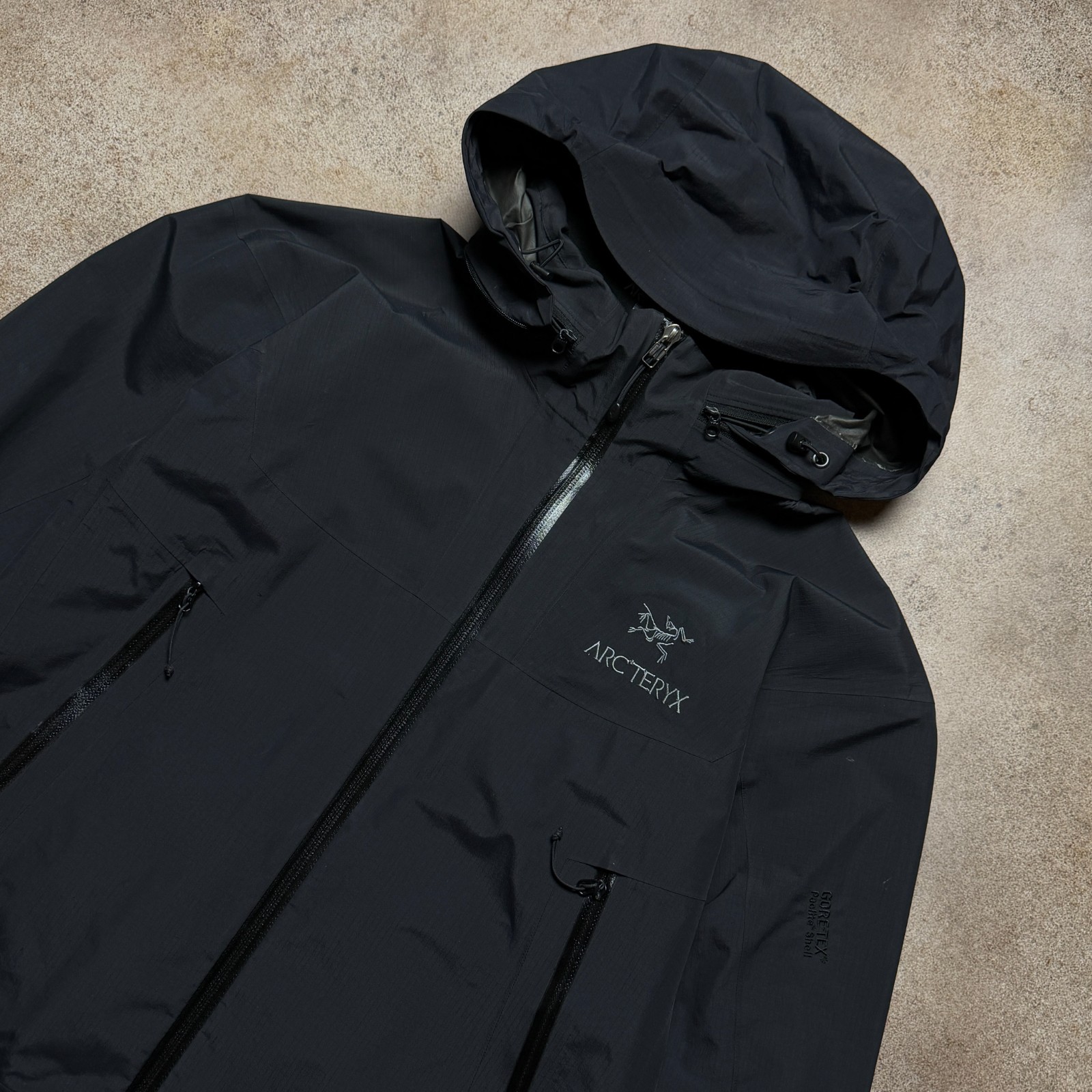 🦎 ARCTERYX Gore-tex Paclite Vintage Beta AR Shell Black Jacket M Men`s image 3
