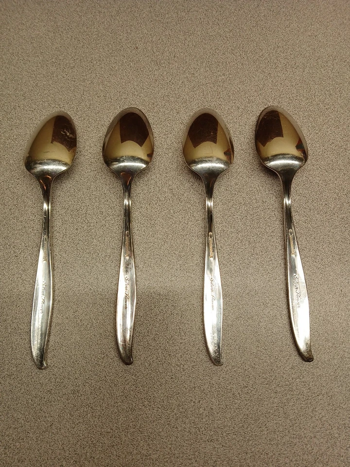 4 colheres pequenas de flores de prata Oneida Community Silverplate talheres vintage - Imagem 3 de 4