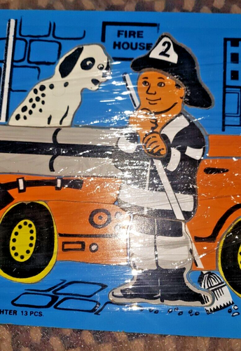Judy Company Vintage Wooden Puzzle Firefighter 606015 13 pieces 1974 Great Color - Picture 4 of 4