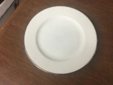 Royal Worcester Classic Platinum 6-3/8" Bread Plate