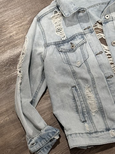 Highway Jeans Size M Womens Light Blue Distressed Button Denim Jacket 51685 - Picture 2 of 8