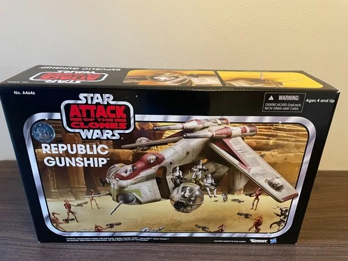 Star Wars Toys R Us Exclusive Vintage Collection Republic Gunship - NEW