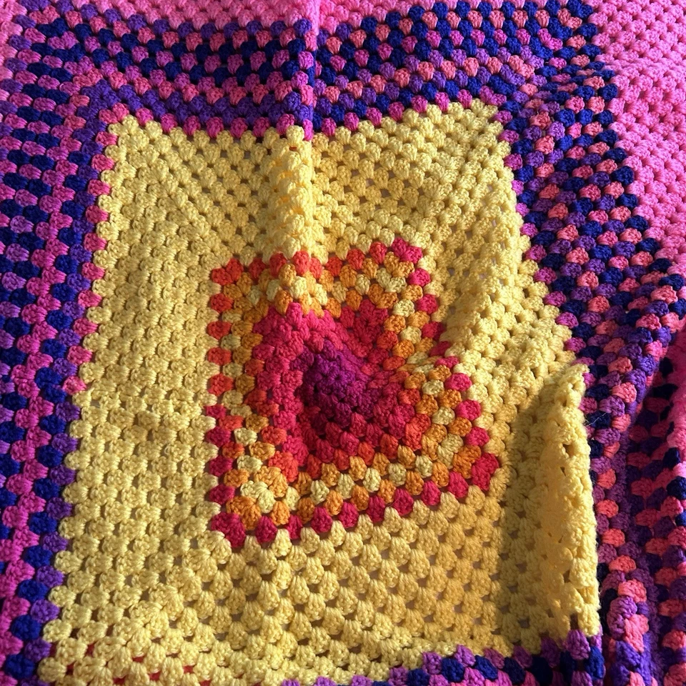Manta afgana colorida 68 x 62 - ¿Hecha a mano?? ¿Vintage?? ¿Hecho por abuela?? Ver Pxs Foto 4 de 4