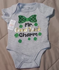 DOT & ZAZZ infant boy onesis. Size 0-3 months.