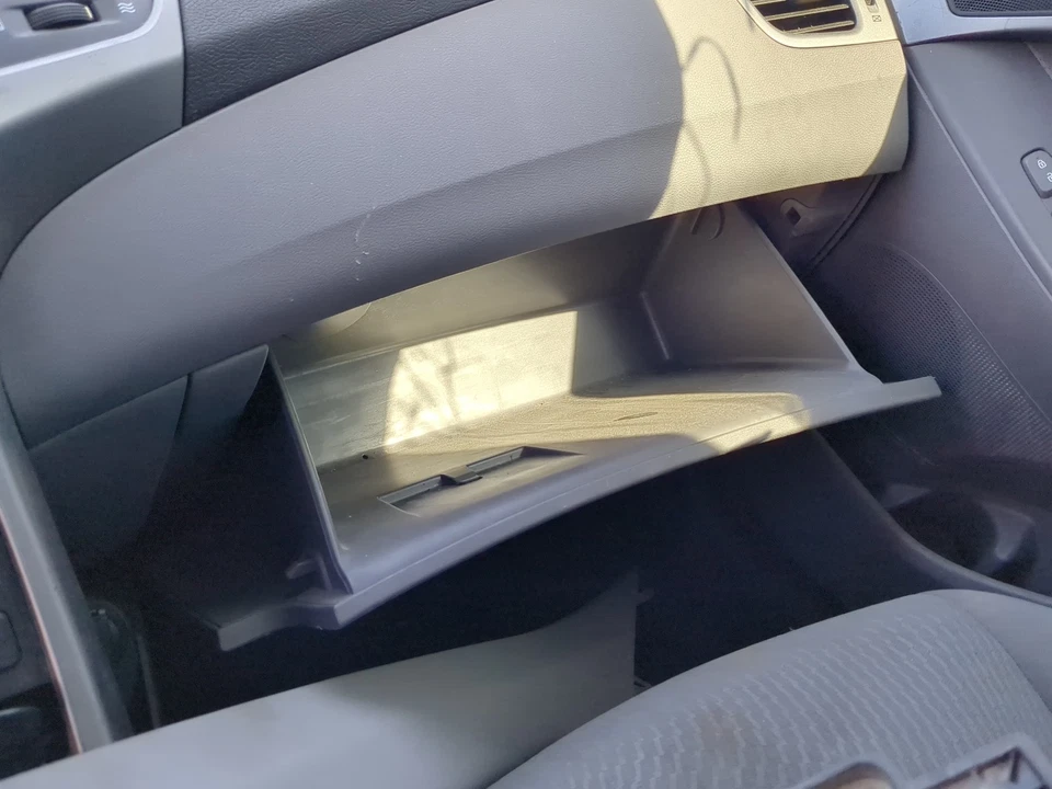 Hyundai Elantra 2014 guantera de pasajero puerta compartimento de almacenamiento X53UG Foto 2 de 2