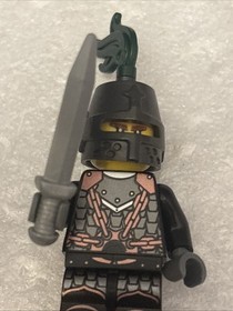 Lego Dragon Knight Minifigure cas453 Castle Kingdoms Rare Retired 7950