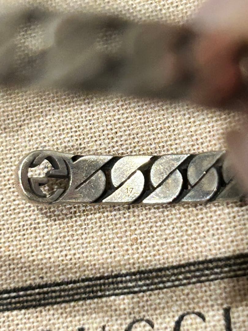 Gucci Interlocking G Bangle - image 5