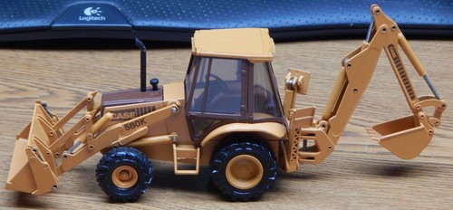Conrad 2934 Case 580K Baggerlader ohne Karton Maßstab 1:35 Little Dusty LQQK