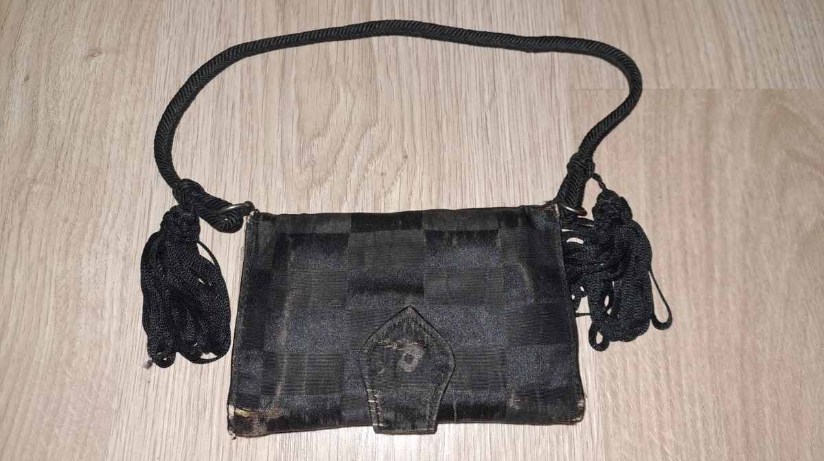 Ancienne Minaudière En Tapisserie – Sans Marque, état D’usage, Style Vintage