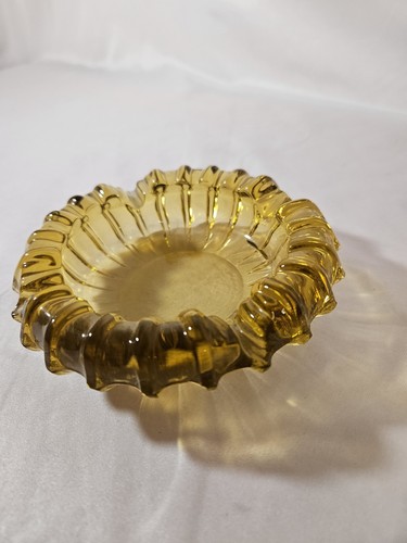 Vintage Mid Century Modern Fostoria Amber Glass Ashtray 5' Small - Picture 6 of 12