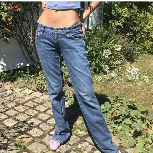 low waist jeans