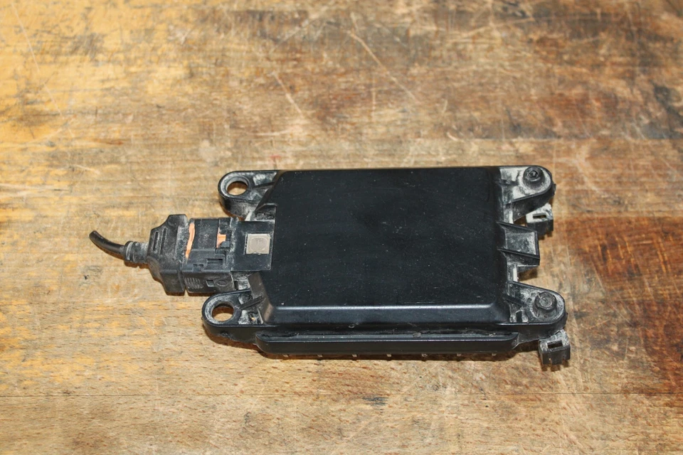 2010 2011 Toyota Prius Adaptive Cruise Control Distance Radar 88210-47020 OEM - Image 4 of 4