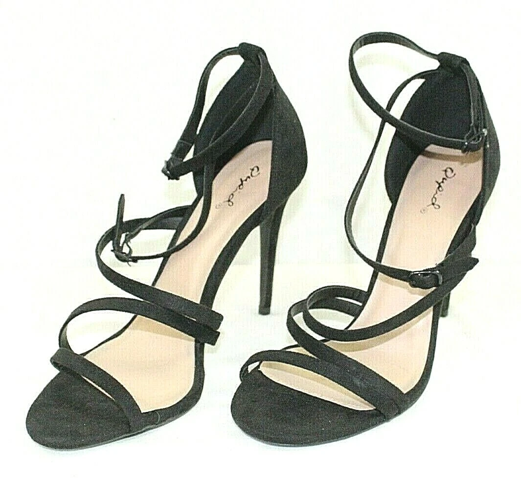 QUPID brand womens 4 inch heel sandals size 8 M black ankle strap NEW