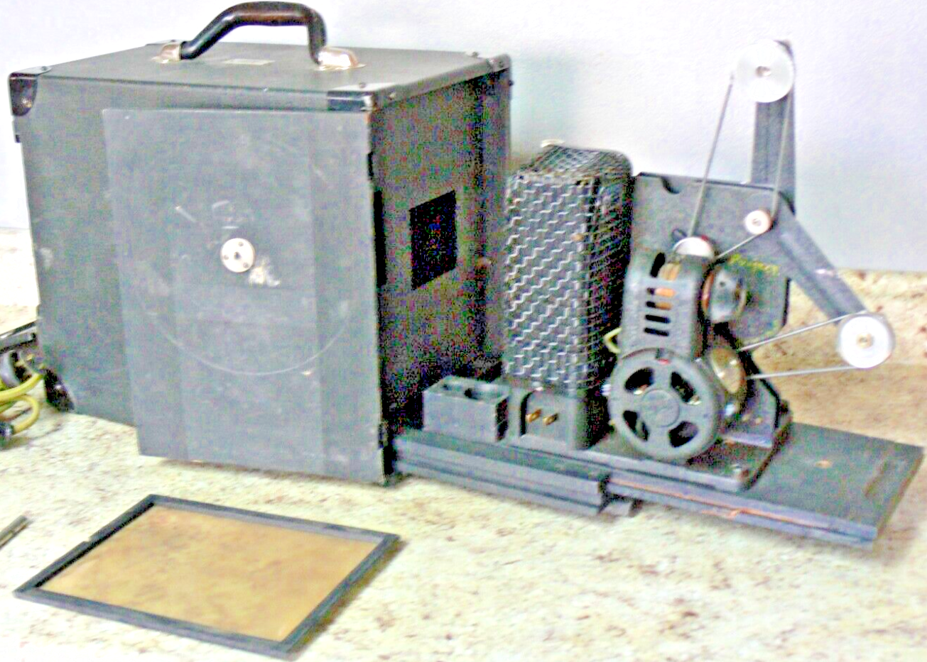 Rare! 1920's Business Kodascope Model C Collectible 16mm Film Projector W/ Case!