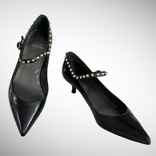 STUART WEITZMAN GOLD STUD KITTEN HEEL BLACK PUMPS SIZE 8M