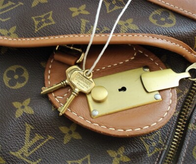 Louis Vuitton Luggage Travel Bag Garment Bag Suitcase Lock and Keys Replacement
