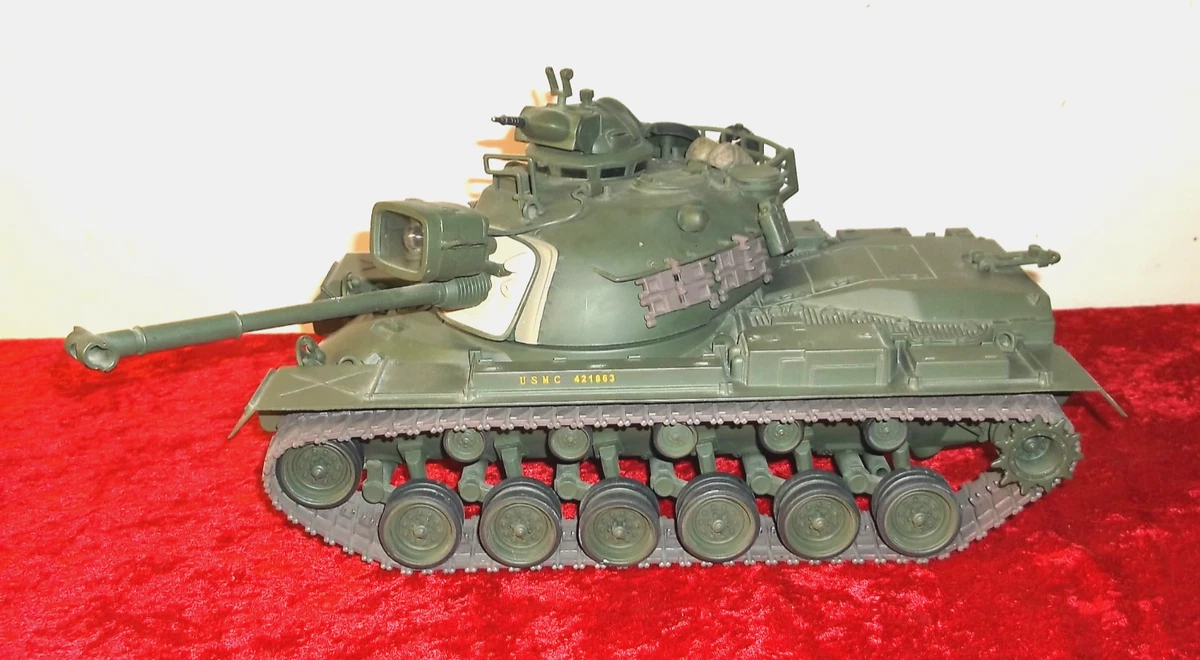 21st Century Toys 1:18 G.I. Joe Military & Adventure Action