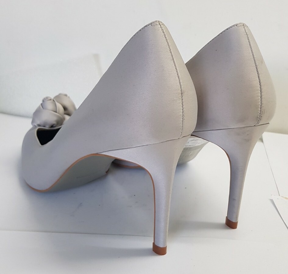 Jacques Vert Mid Grey Flower Detailed Heels Womens Size UK 7  REF Q1 191 image 5
