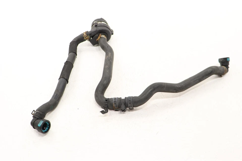 Land Rover Range Rover Sport 2014-2019 calentador de refrigerante bomba de agua con manguera OEM Foto 4 de 4