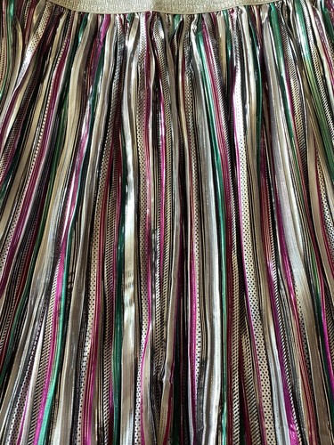 Kidpix Youth Girls Size XL 14 Skirt Flows Metallic Pink Green Purple NWOT - Picture 10 of 10