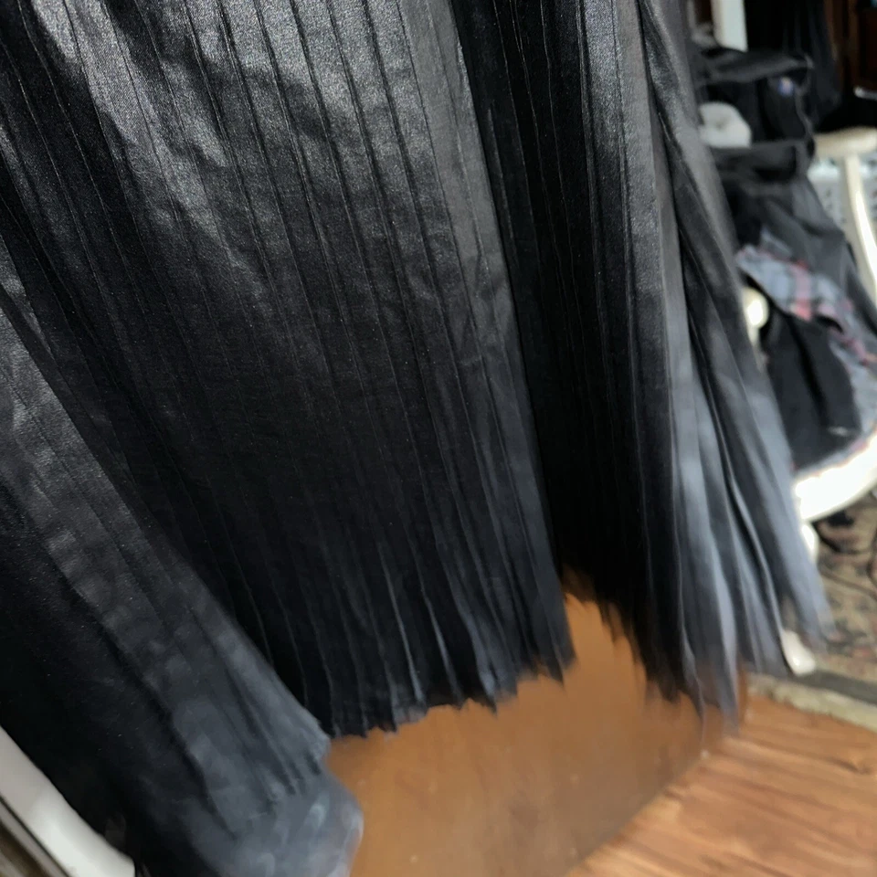 Saia Isda & Co Feminina Preta Transparente Tamanho G 100% Seda - Imagem 4 de 4