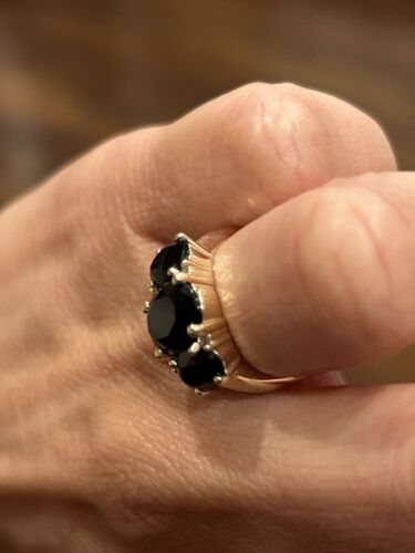 Anillo de ónix negro con diamantes naturales de oro amarillo de 14k - Imagen 4 de 12