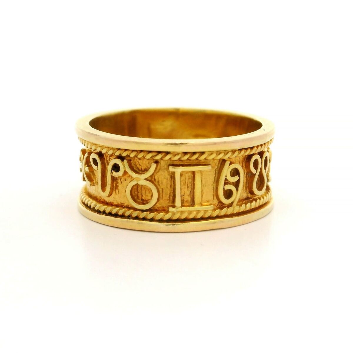 Vintage 14k Yellow Gold 8.9mm Wide Detailed Zodiac Symbols Vintage 14k Yellow Gold 8.9mm Wide Detailed Zodiac Symbols