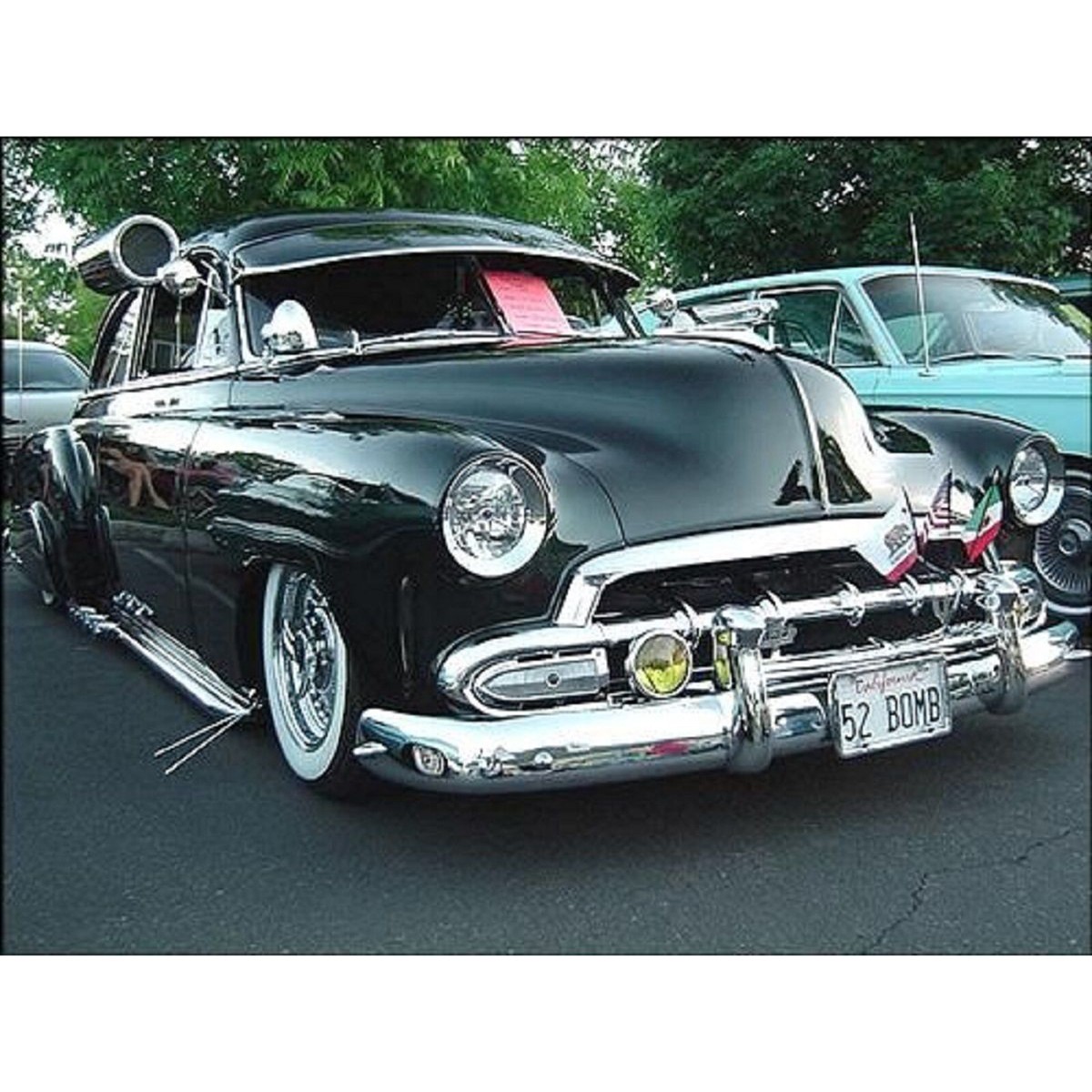 Classic Vintage Spiral Chrome Fender Quarter Panel Curb