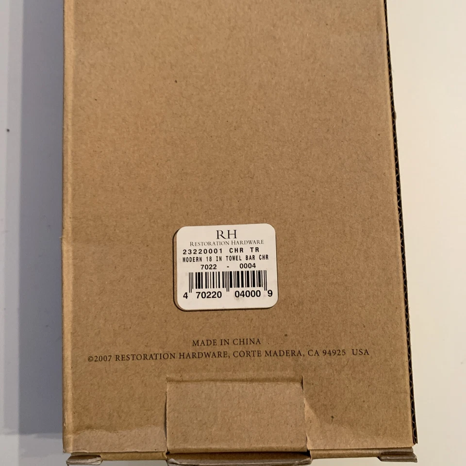 Toallero moderno de 18" para restauración | Acabado: níquel pulido Foto 3 de 4