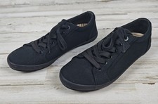 TAOS STAR Women's Size 9 Black Canvas Lace Up Comfort Walking Sneakers Shoe