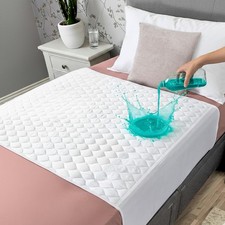 Organic Washable Incontinence Bed Pads - Waterproof Reusable Mattress Protector
