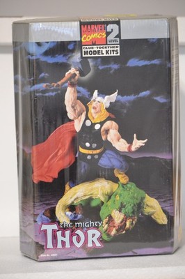 Marvel  THE MIGHTY THOR Plastic Model Kit TOY BIZ 1998 LEVEL 2, FACTORY SEALED