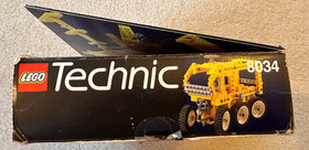 Vintage Lego Universal Technic Set - 8034; 100% Complete w Box & Instructions
