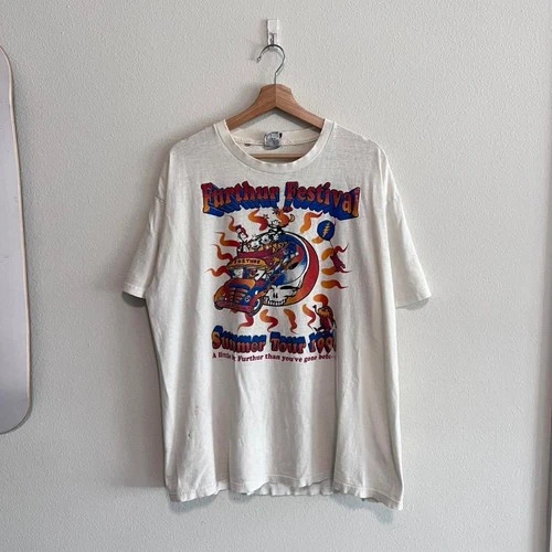 Thrashed Distressed Grateful Dead Tour Band Concert 1990s vintage concert t-shirt, vintage, size XL, single stitch, B+ condition