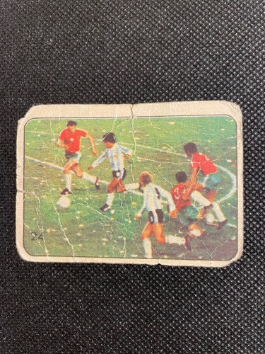 Diego Maradona #24 1979 Industria Argentina Super Futbol card