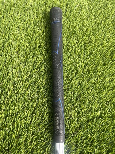 Callaway X Hot LH 3 Hybrid With R Flex X Hot Shaft And Winn Grip - Picture 9 of 11
