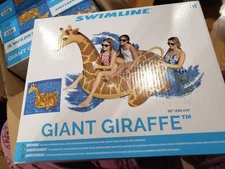 SWIMLINE GIANT GIRAFFE 90710 --ROOM FOR 2 PEOPLE