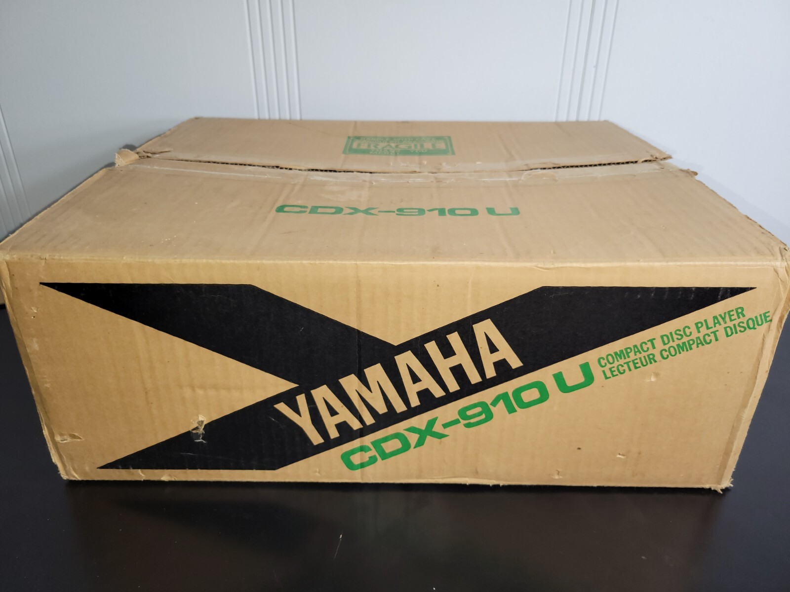Yamaha CDX-910U Natural Sound Compact Disc CD Player Sound Music System