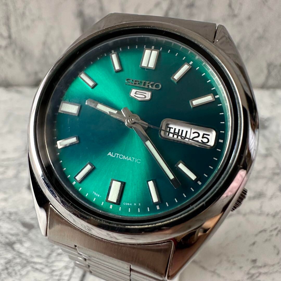 RARE Seiko 5 SNX447 Automatic 7S26-0480 Green Dial Day Date